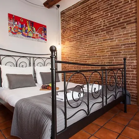 Hotel Plaza Real 2*