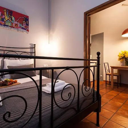 Plaza Real Hotel